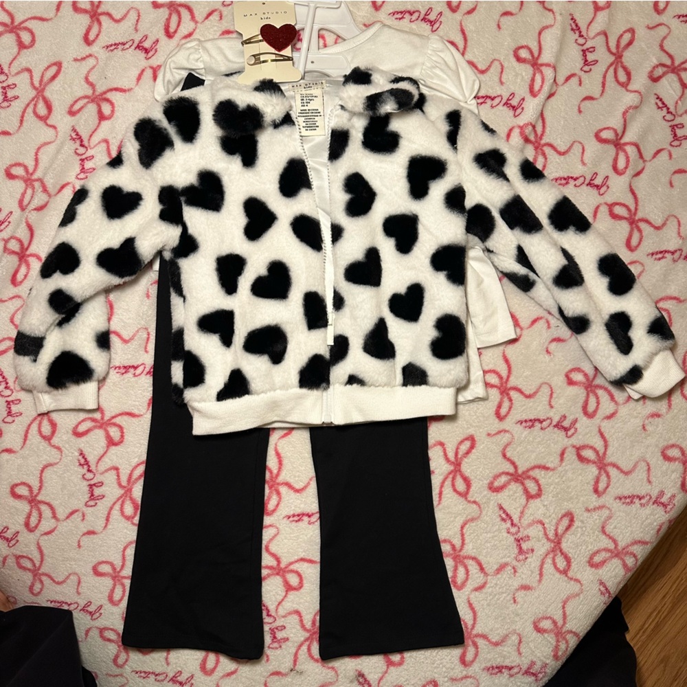 NWT Kids 3 piece set Max Studio Black and White Heart Pattern Jacket